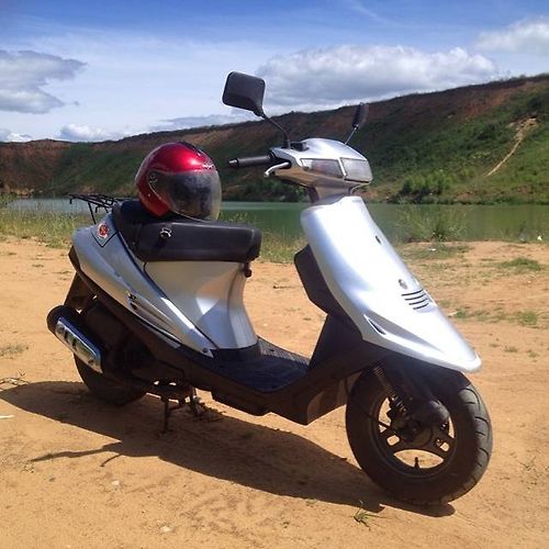 Customer S Motorcycle Andrew K S Suzuki Address V100 Custom Webike