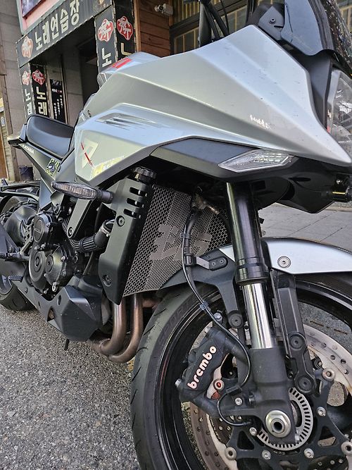 Suzuki katana on sale striker 1000cc